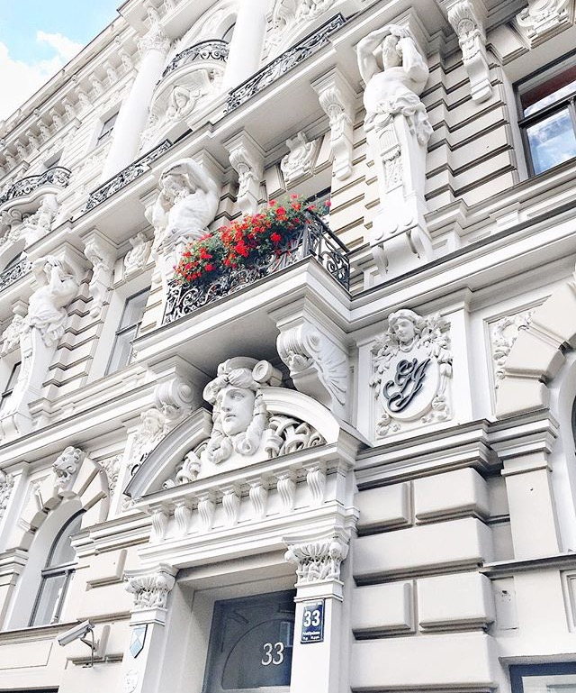 Jūgendstila ēka Rīgas centrā